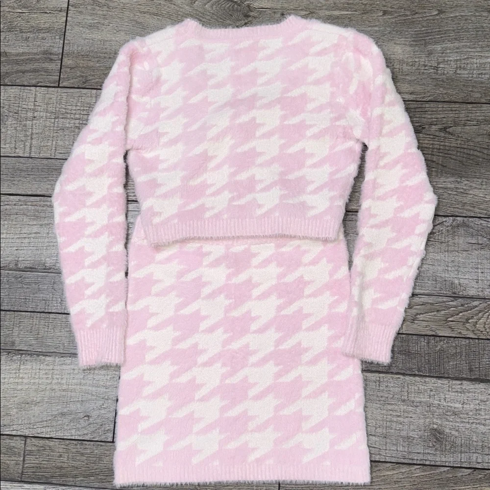 iris chic pink includes